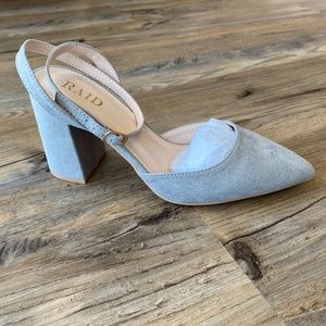 Gray Wide Fit Strap Heel